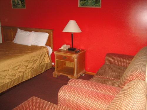 Graylyn Motel South Glens Falls Δωμάτιο φωτογραφία